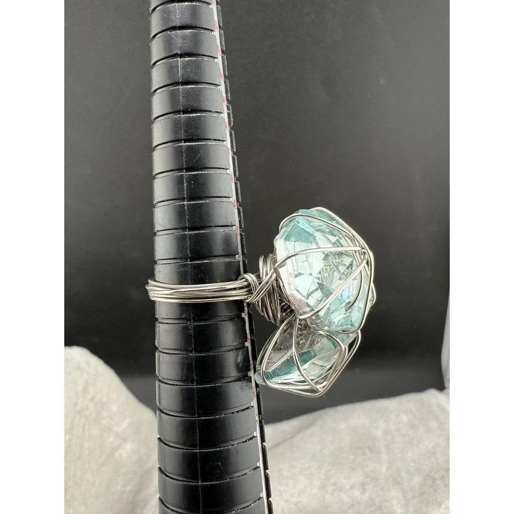 Light‎ Blue Ring Wire Cluster Cocktail Rhinestone 6